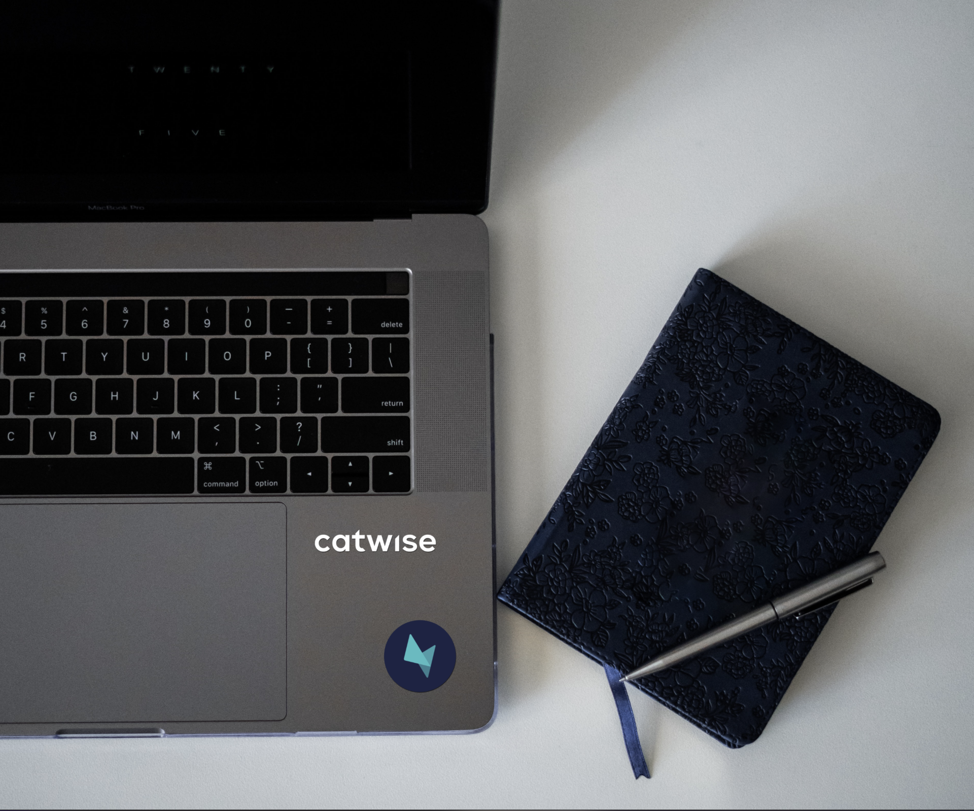Catwise merkidentiteit rebranding ontwerpbureau sterk